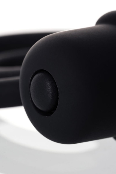 Чёрное эрекционное кольцо с вибростимулятором и анальным хвостом Чёрное эрекционное кольцо с вибростимулятором и анальным хвостом