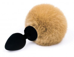 Черный анальный плаг Vander с бежевым пушистым хвостиком Черный анальный плаг Vander с бежевым пушистым хвостиком