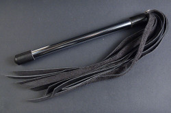 Плетка Серебряная Мечта-3 - 55 см. Плетка Серебряная Мечта-3 - 55 см.