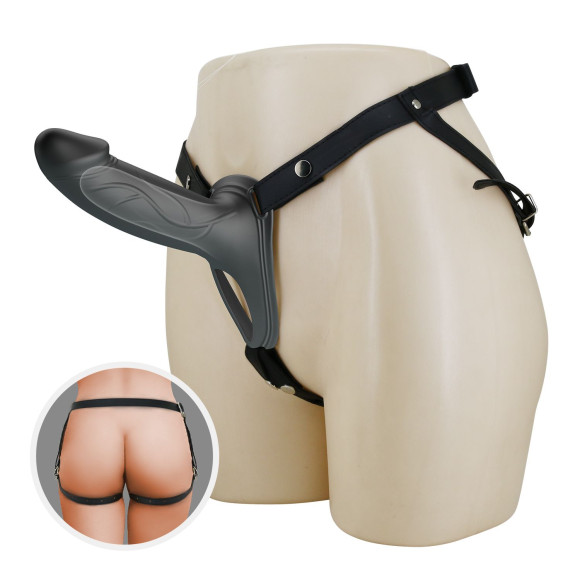 Черный полый мужской страпон London - 16,8 см. Черный полый мужской страпон London - 16,8 см.