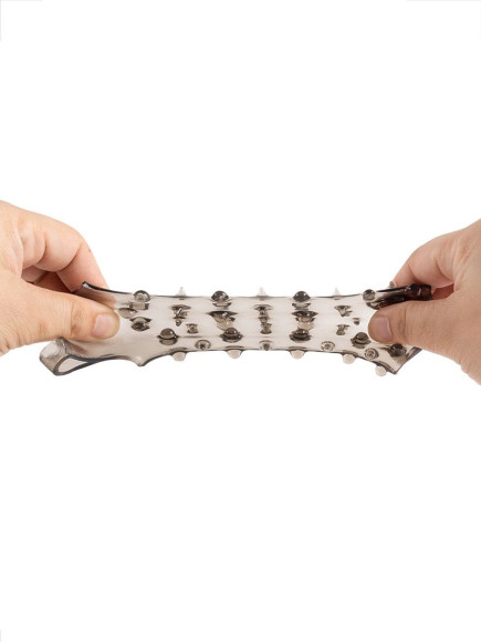 Дымчатая насадка на пенис с шипами и выпуклостями - 12 см. Дымчатая насадка на пенис с шипами и выпуклостями - 12 см.