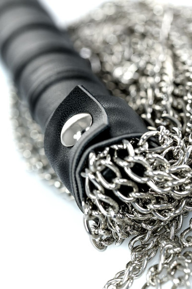 Флоггер из цепочек Theatre - 53,5 см. Флоггер из цепочек Theatre - 53,5 см.
