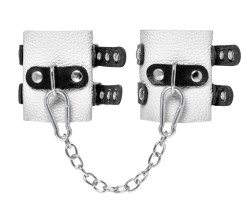 Бело-черные наручники с двумя ремешками и люверсами Бело-черные наручники с двумя ремешками и люверсами
