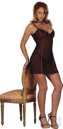 Полупрозрачная сорочка на тоненьких бретелях