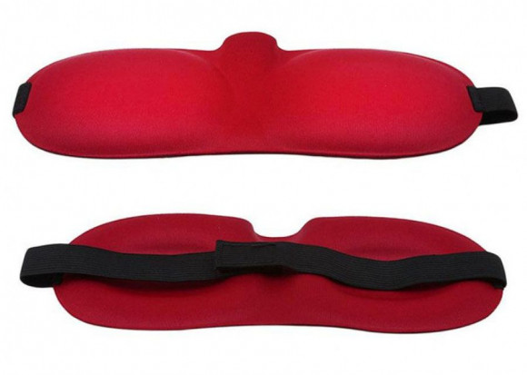 Красная глухая маска на резинке Красная глухая маска на резинке